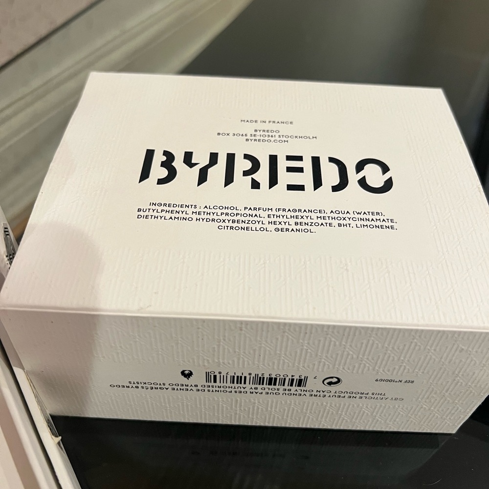 BYREDO PERFUME - Picture 4 of 5